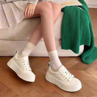 Women's sneakers with elevated sole
