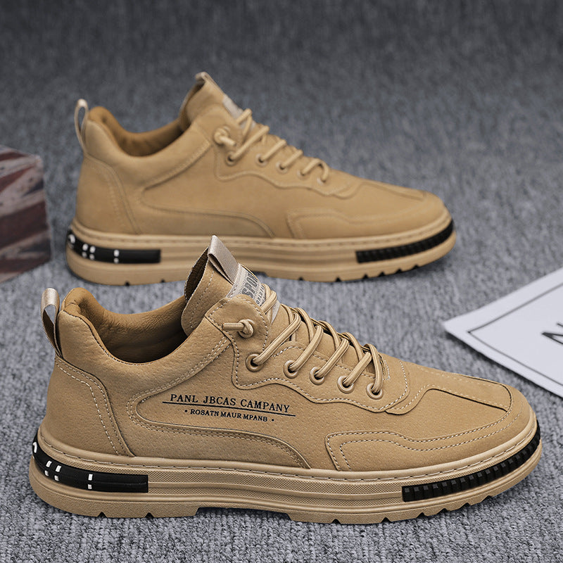 Women's sporty and comfortable sneakers with a robust profile