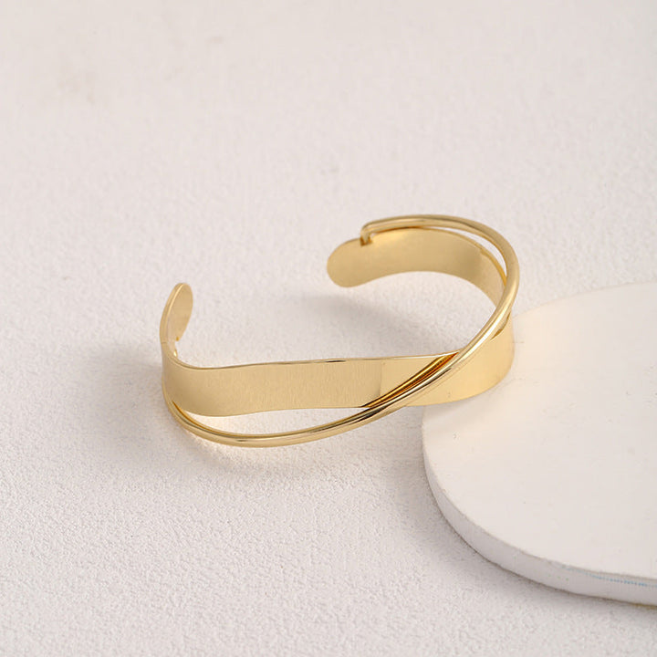 Women Open Bangle in Minimalist Design Tom Cottons