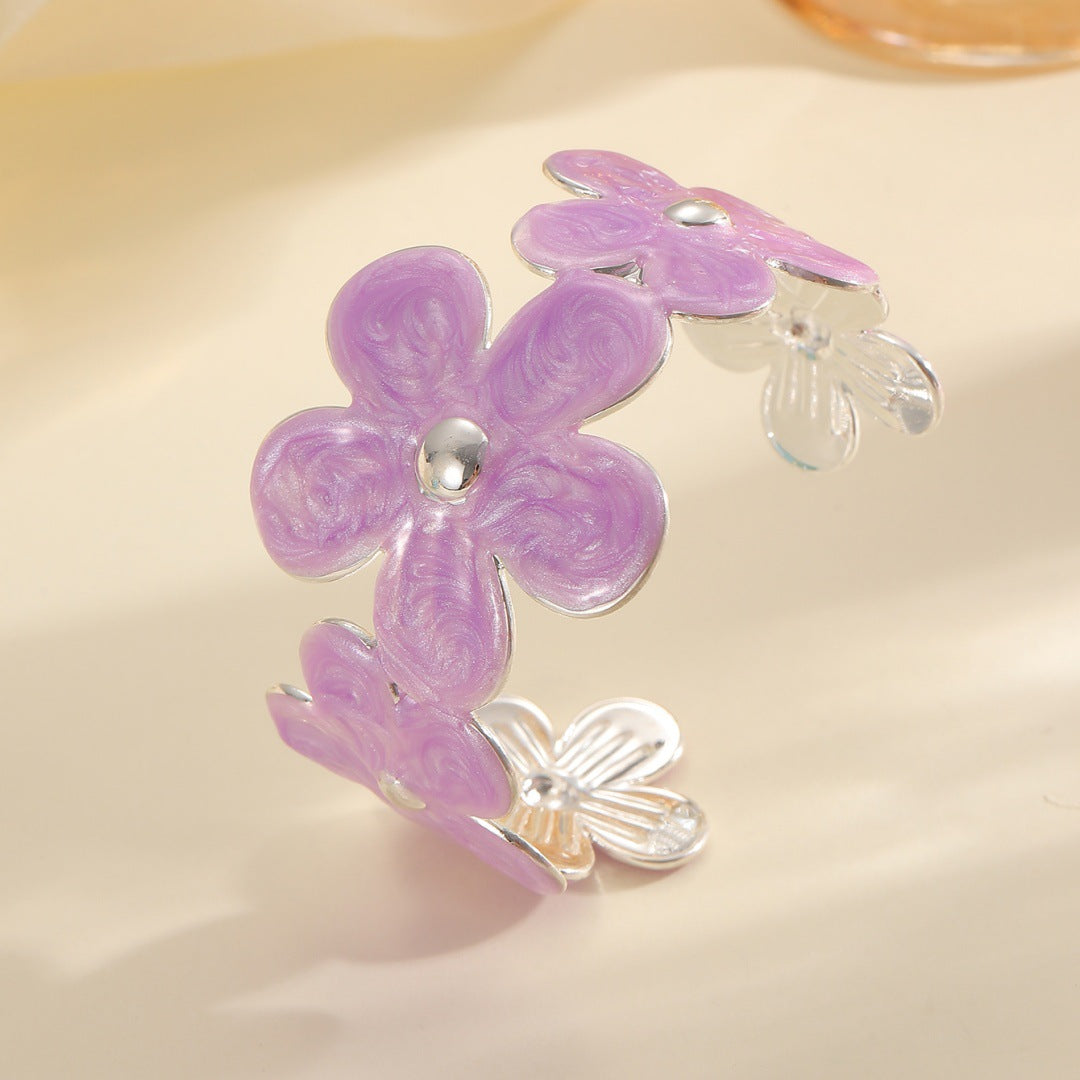 Women's bracelet made of high-quality metal with floral design Tom Cottons