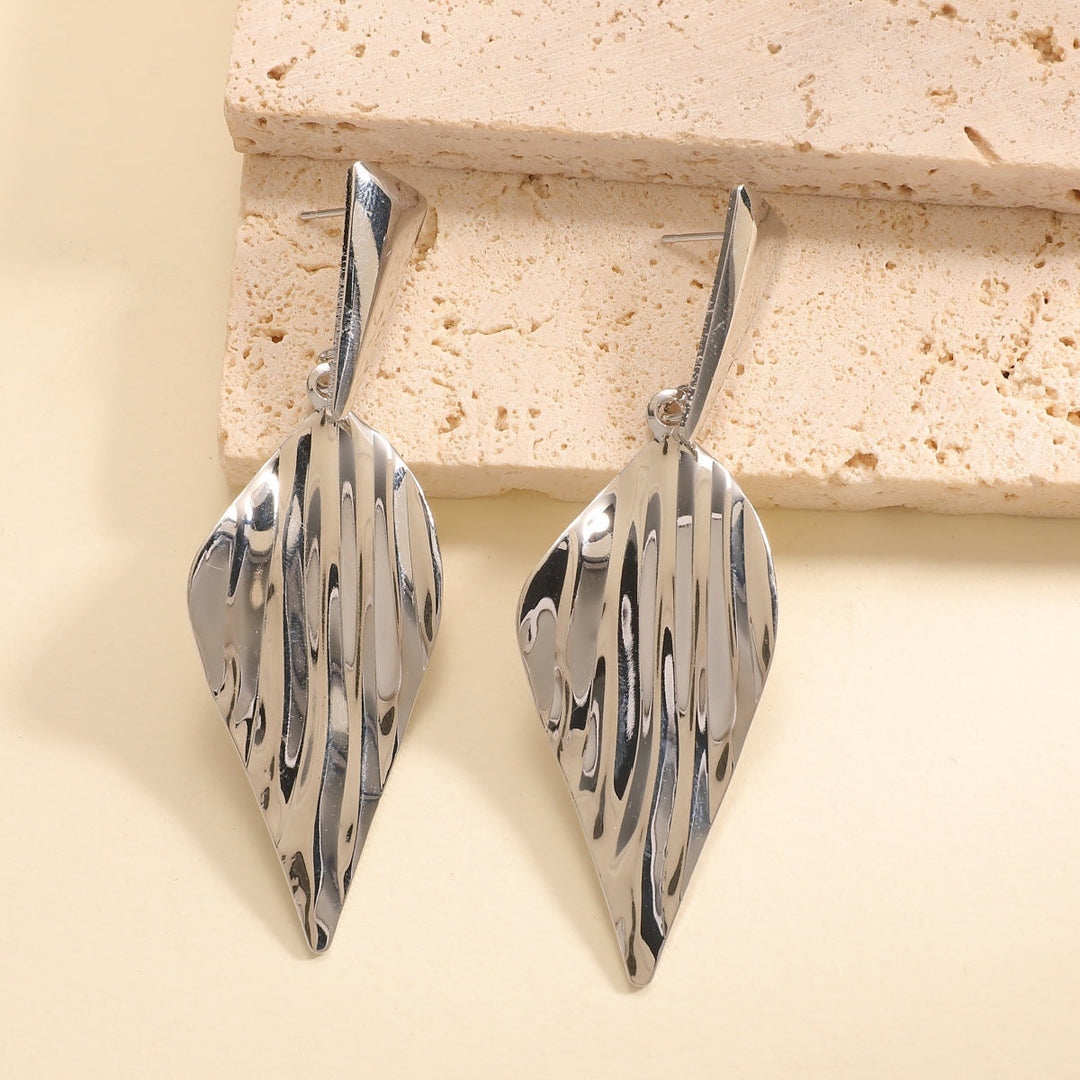 Women's Hanging Earrings in Stylish Leaf Design Tom Cottons