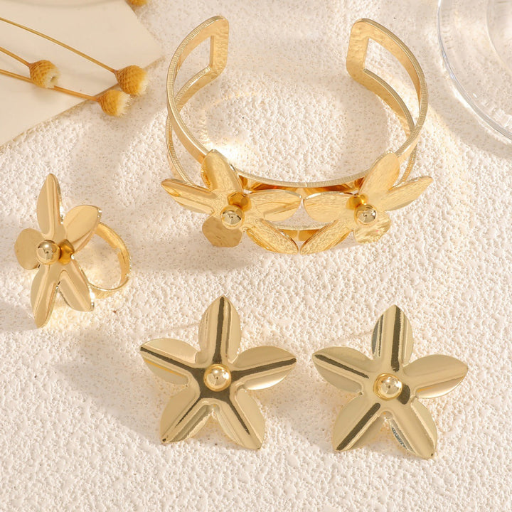 Women's cuff bracelet with floral design Tom Cottons