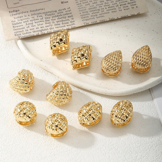 Women's Ear Clips with Elegant Pattern Tom Cottons