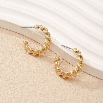 Women Hanging Earrings with Elegant Wave Design Tom Cottons