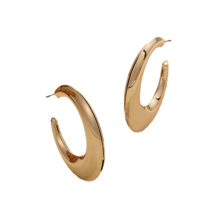 Women's Hanging Earrings in Modern Crescent Design Tom Cottons