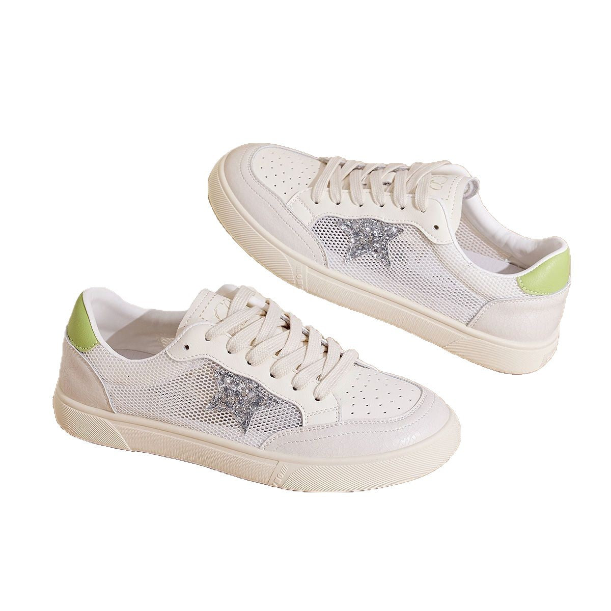 Women's sneakers with breathable mesh and stylish star design