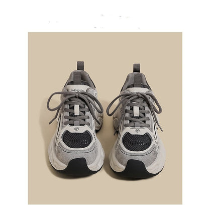 Women’s sporty and breathable sneakers with cushioning sole