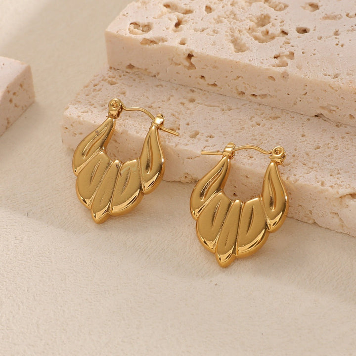 Women's Hanging Earrings with Integrated, Textured Design Tom Cottons