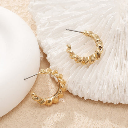 Women Hanging Earrings with Elegant Wave Design Tom Cottons