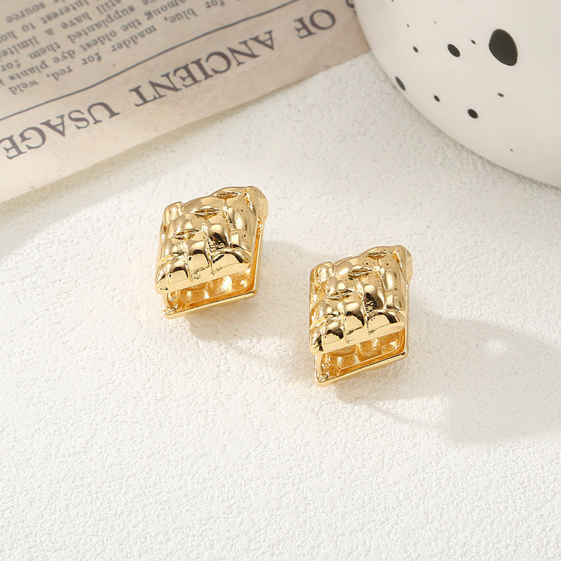 Women's Ear Clips with Elegant Pattern Tom Cottons