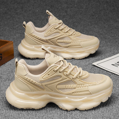 Women's sporty sneakers with modern cushioning system