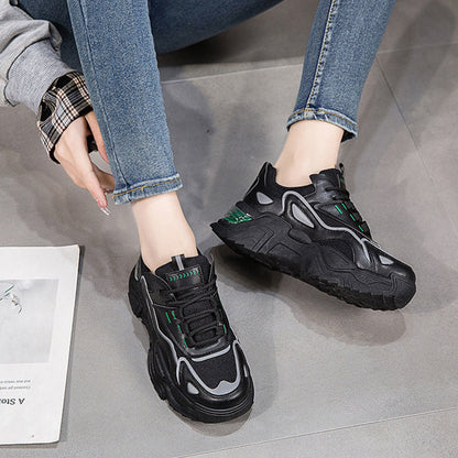 Women's Sporty Comfort Sneakers with DynamiSole