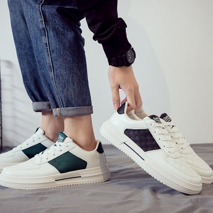 Women’s Fashion Sneakers with Textured Upper Material and Comfortable Cushioning