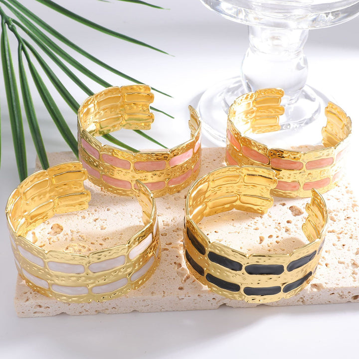 Women's Elegant and Stylish Arm Cuff Tom Cottons