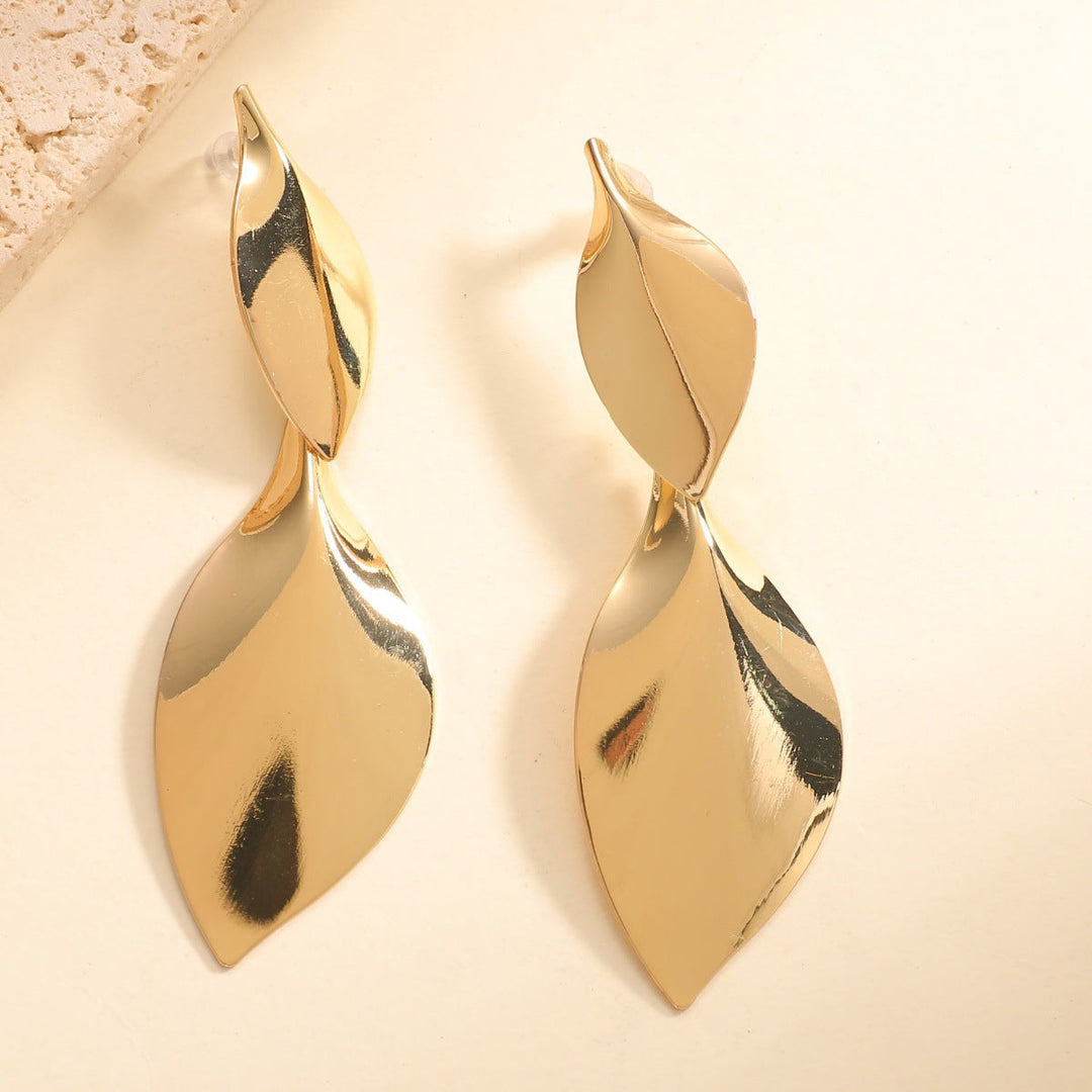 Women Hanging Earrings with Elegant Leaf Shape and Luxurious Finish Tom Cottons