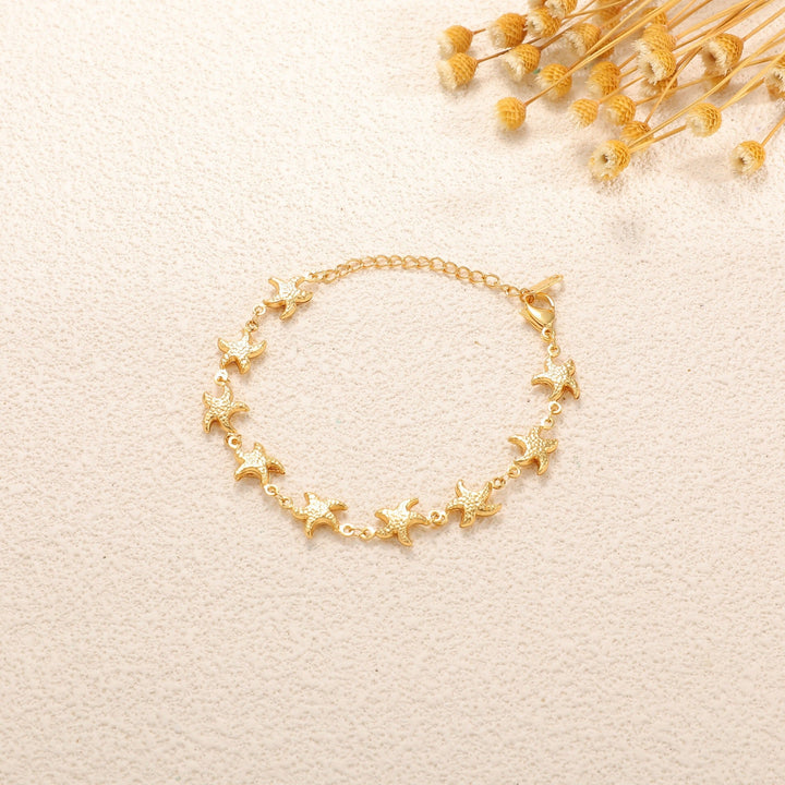 Ladies' bracelet with elegant heart design and fine link chain Tom Cottons