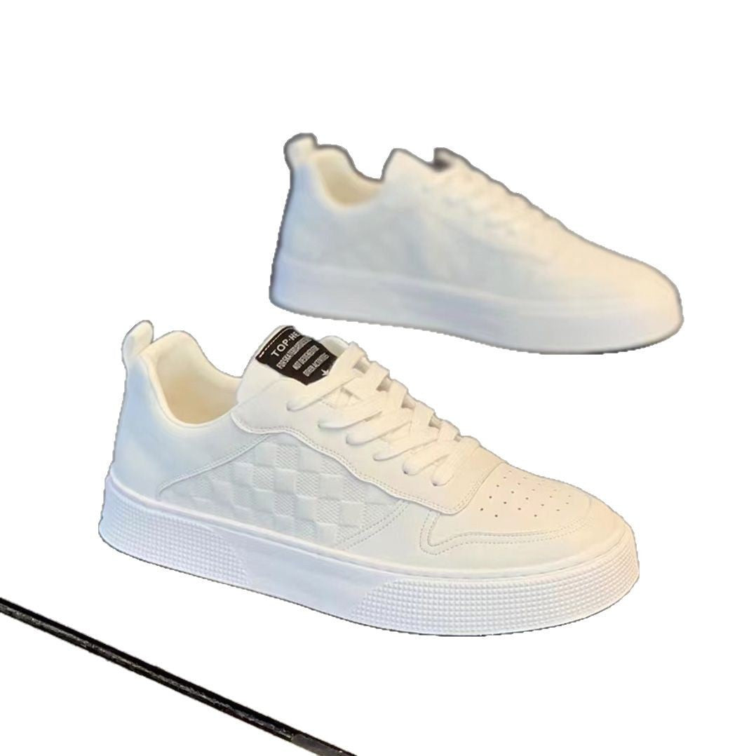 Women's stylish sneakers made of synthetic leather with trendy check pattern