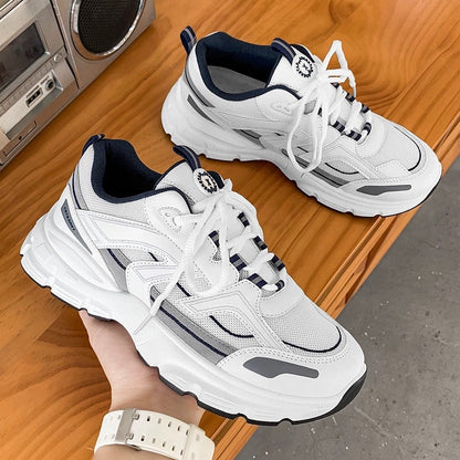 Women's sporty and breathable sneakers with optimal cushioning system