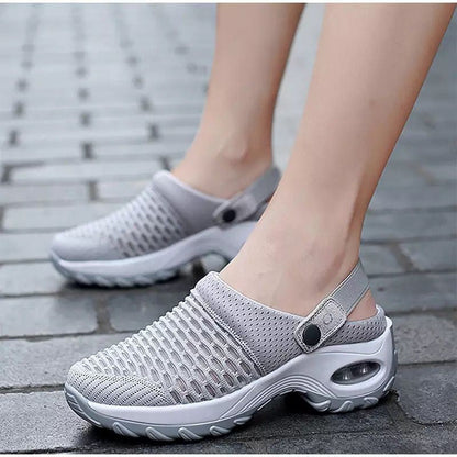 Women's breathable Slip-On sneakers with fashionable mesh design