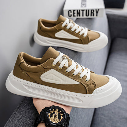 Women's sports shoes with modern design