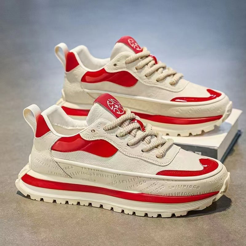 Women's sneakers with cushioned sole and modern design