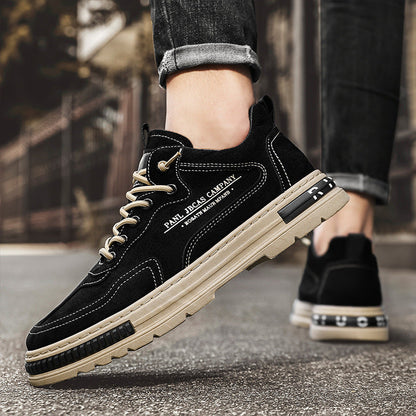 Women's sporty and comfortable sneakers with a robust profile