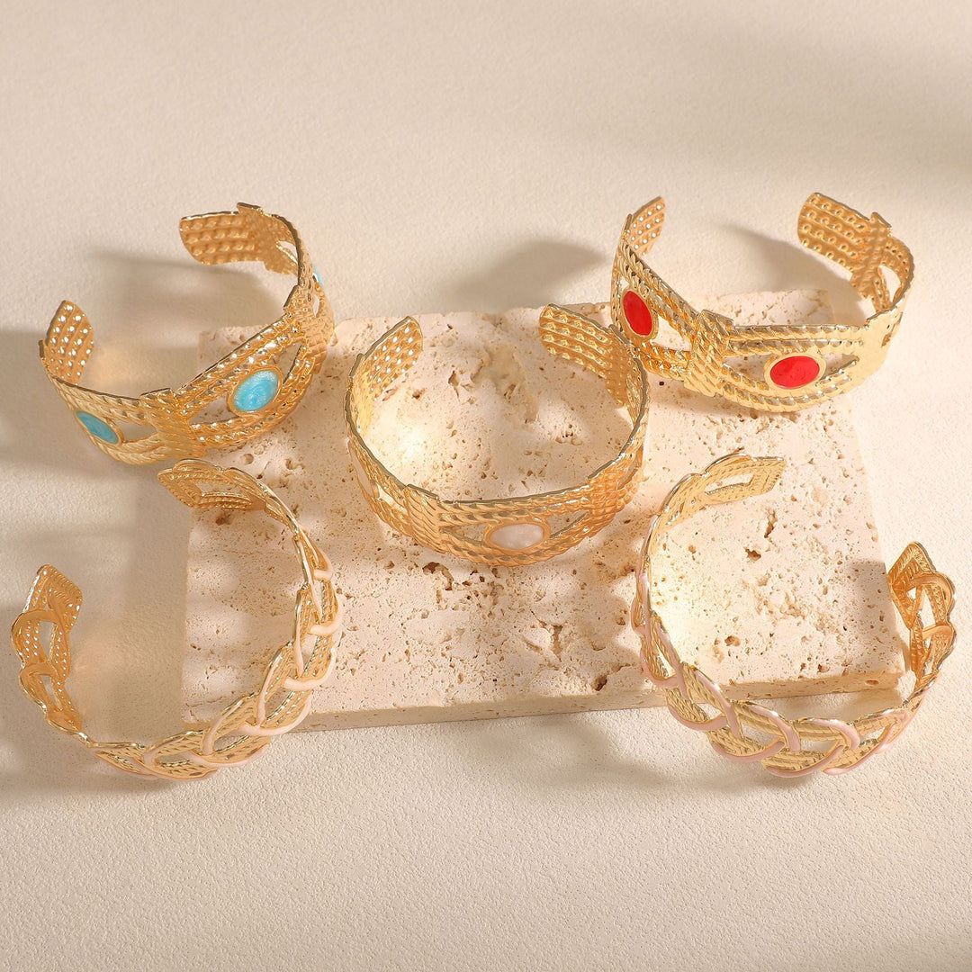 Women Open Bangle with Artistic Braiding Pattern Tom Cottons
