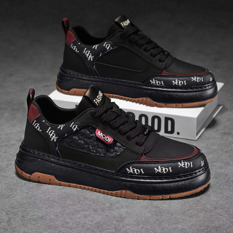 Women's sporty sneakers with non-slip sole and fashionable accents