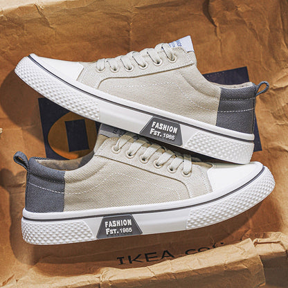 Women's sporty sneakers with fashionable design and breathable surface texture