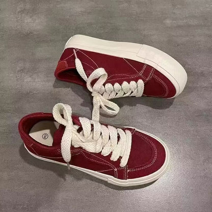Women's Sporty Sneakers with Soft Suede and Durable Elastic Closure