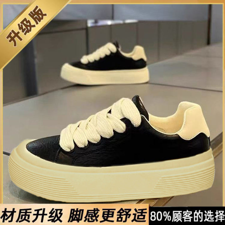 Women Trendy Sneakers with reinforced heel area and non-slip sole