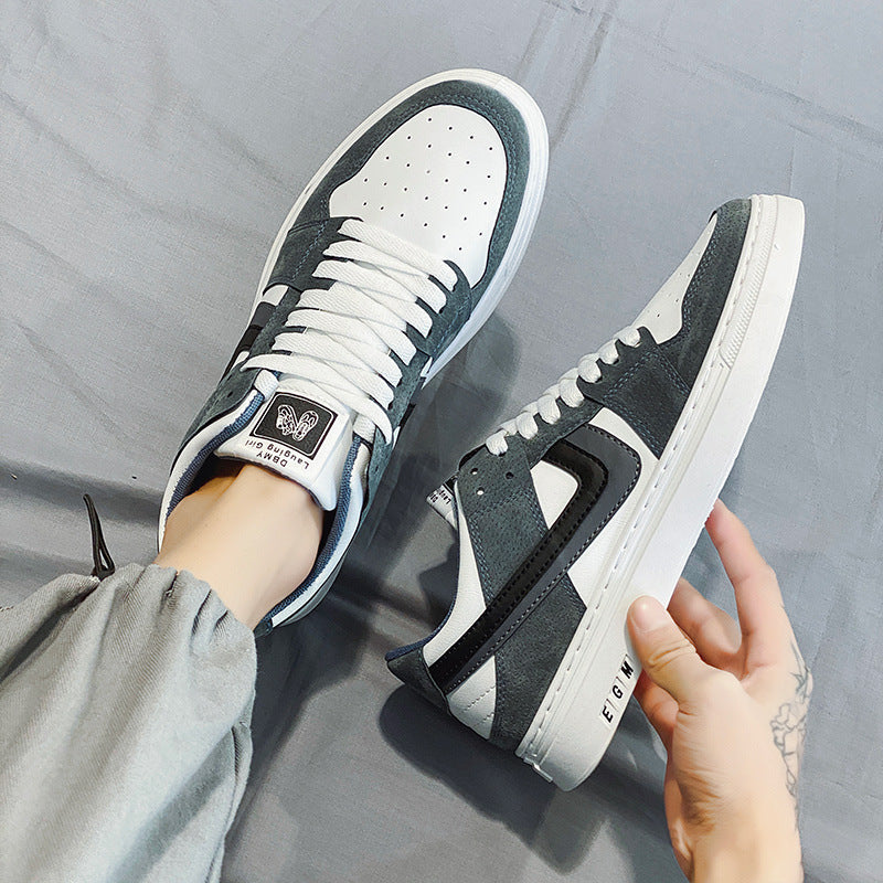 Women's sports shoes with breathable inserts and sturdy design