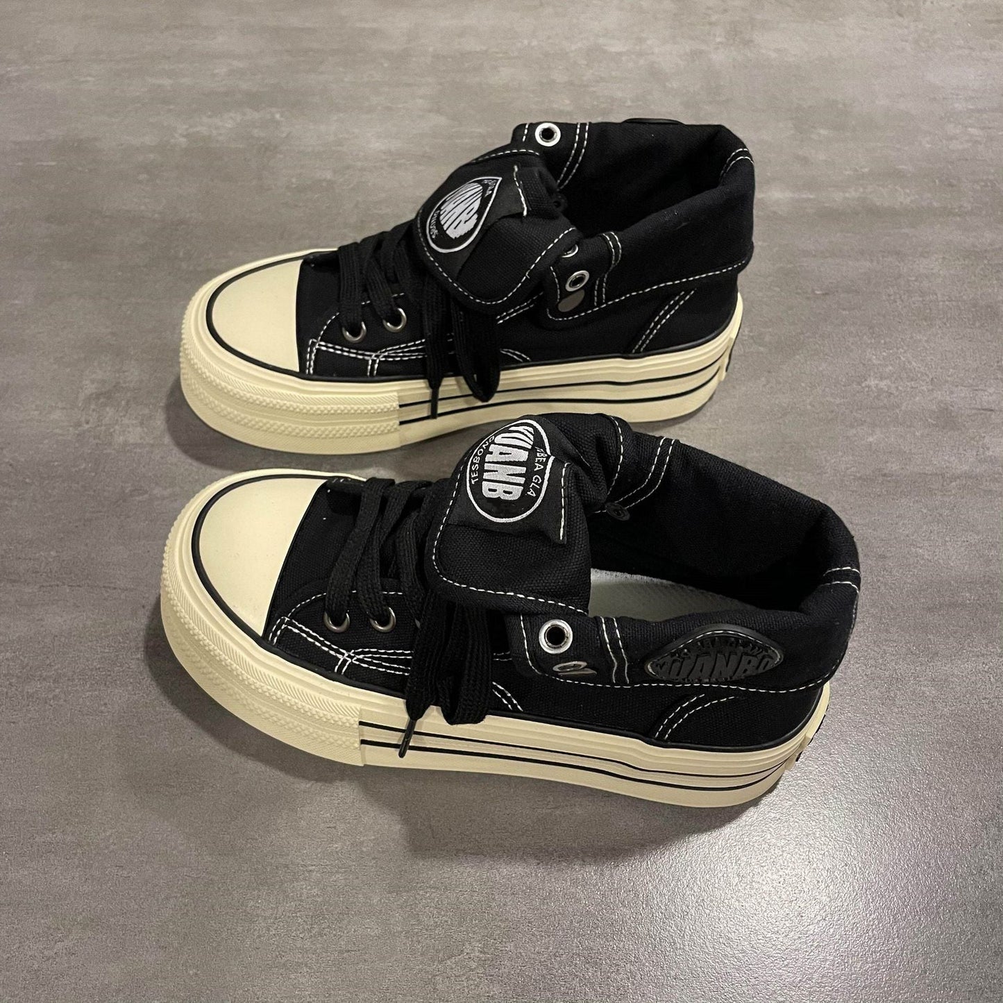 Women's High-Top Sneakers with Thick Rubber Sole and Side Zipper