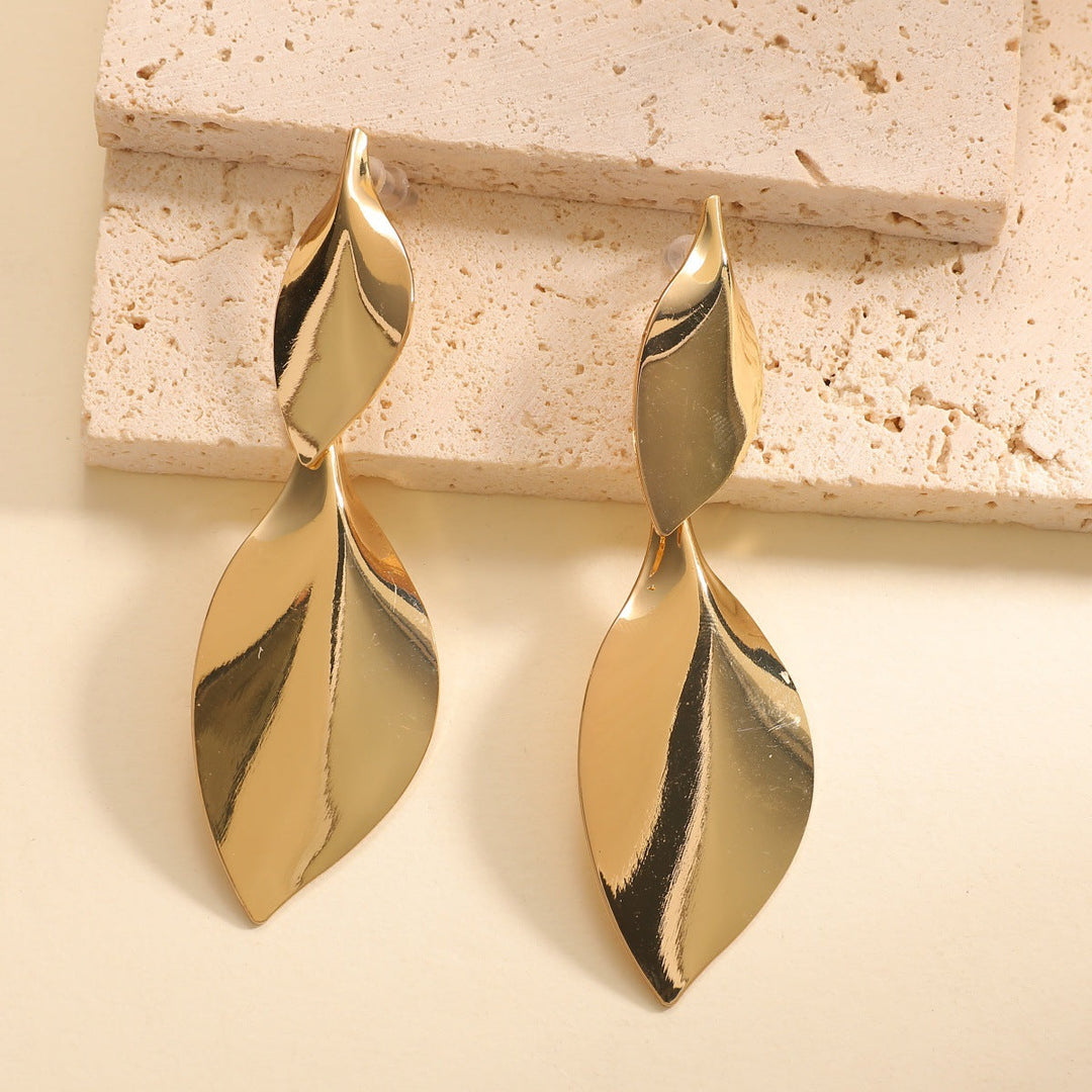 Women Hanging Earrings with Elegant Leaf Shape and Luxurious Finish Tom Cottons