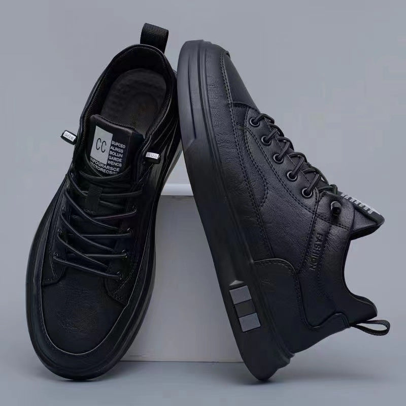 Women's sporty leather sneakers with breathable sole