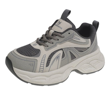 Women’s sporty and breathable sneakers with cushioning sole