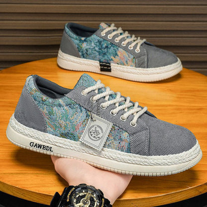 Fashion casual sneakers for ladies with durable upper material and unique design