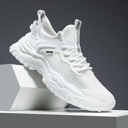 Ladies' sporty mesh sneakers with high wearing comfort