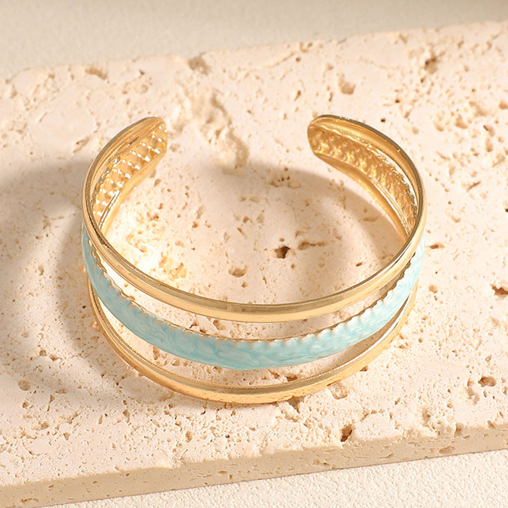 Women Open Bangle with Artistic Relief Design Tom Cottons