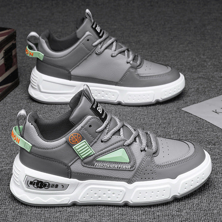 Women's sporty sneakers with stylish design and supportive cushioning technology