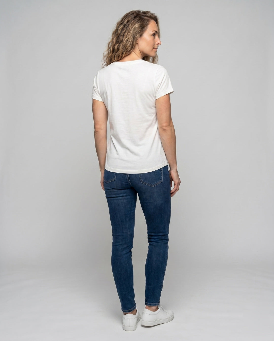 Product 15637878374730 - back_view